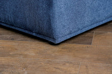 Load image into Gallery viewer, Stavanger 2-Seater w/ Square Ot