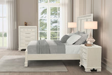 Load image into Gallery viewer, Stella Mia 4 Pc 5 Pc Queen Bedroom Set White & White