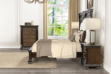 Load image into Gallery viewer, Promenade E.King & Queen Bed Brown & White