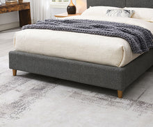 Load image into Gallery viewer, Stavern E.King, Full, & Queen Bed Grey & Black