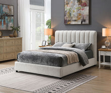 Load image into Gallery viewer, Traverso Bed Black & White