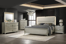 Load image into Gallery viewer, Sheridan E.King & Queen Bed