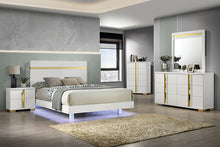 Load image into Gallery viewer, Lillestrom E.King, Queen, Full, & Full Bed Black & White