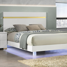 Load image into Gallery viewer, Lillestrom E.King, Queen, Full, & Full Bed Black & White