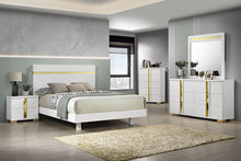Load image into Gallery viewer, Lillestrom E.King, Queen, Full, & Full Bed Black & White