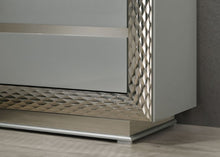 Load image into Gallery viewer, Ventnor Nightstand