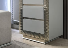 Load image into Gallery viewer, Ventnor Vanity Set