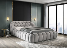 Load image into Gallery viewer, Newquay E.King & Queen Bed White, Grey, & Black