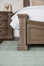 Load image into Gallery viewer, Seven Oaks E.King & Queen Bed