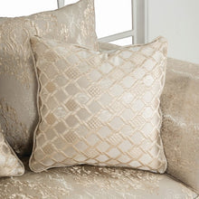 Load image into Gallery viewer, Huelva Sofa