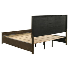 Load image into Gallery viewer, Woodmont Bedroom Sets
