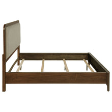 Load image into Gallery viewer, Maderia California King, E.King, &amp; Queen Bed
