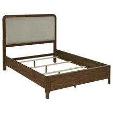 Load image into Gallery viewer, Maderia California King, E.King, &amp; Queen Bed
