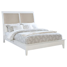 Load image into Gallery viewer, Bexhill California King, E.King, Queen Bed
