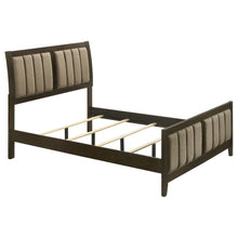 Load image into Gallery viewer, Wilkes Full Bed image
