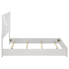 Load image into Gallery viewer, Ives Eastern King &amp; Queen Bed
