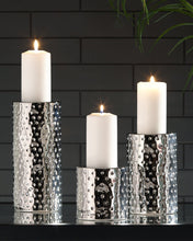 Load image into Gallery viewer, Marisa Candle Holder (Set of 3)
