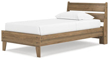 Load image into Gallery viewer, Deanlow Bedroom Package
