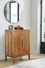 Load image into Gallery viewer, Dressonni Bar Cabinet
