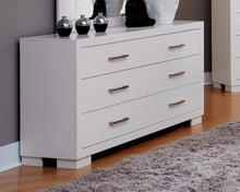 Load image into Gallery viewer, Jessica 6-drawer Dresser White
