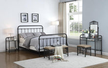 Load image into Gallery viewer, Livingston California King, E.King, &amp; Queen Panel Metal Bed Dark Bronze
