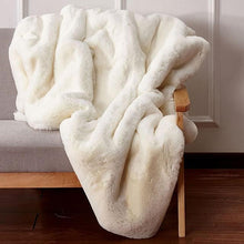 Load image into Gallery viewer, Caparica Off White Throw, Off White
