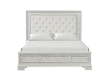 Load image into Gallery viewer, Stella Mia 4 Pc 5 Pc Queen Bedroom Set White
