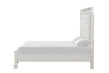 Load image into Gallery viewer, Stella Mia 4 Pc 5 Pc Queen Bedroom Set White

