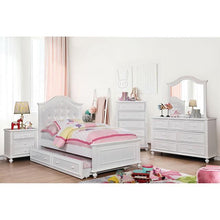 Load image into Gallery viewer, OLIVIA White Full Bed
