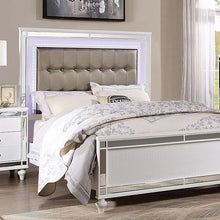 Load image into Gallery viewer, BRACHIUM Cal.King Bed, White
