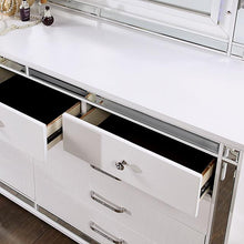 Load image into Gallery viewer, BRACHIUM Cal.King Bed, White
