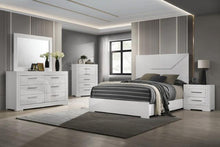 Load image into Gallery viewer, Whitby Queen Bedroom Set

