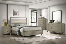 Load image into Gallery viewer, Rainier Queen Bedroom Set
