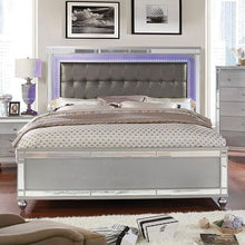 Load image into Gallery viewer, Brachium Silver Cal.King, E.King &amp; Queen Bed
