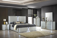 Load image into Gallery viewer, Cleburne Queen Bedroom Set
