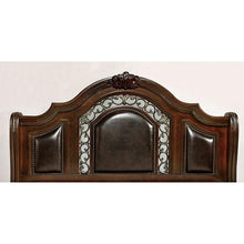Load image into Gallery viewer, Flandreau Queen Bedroom Set
