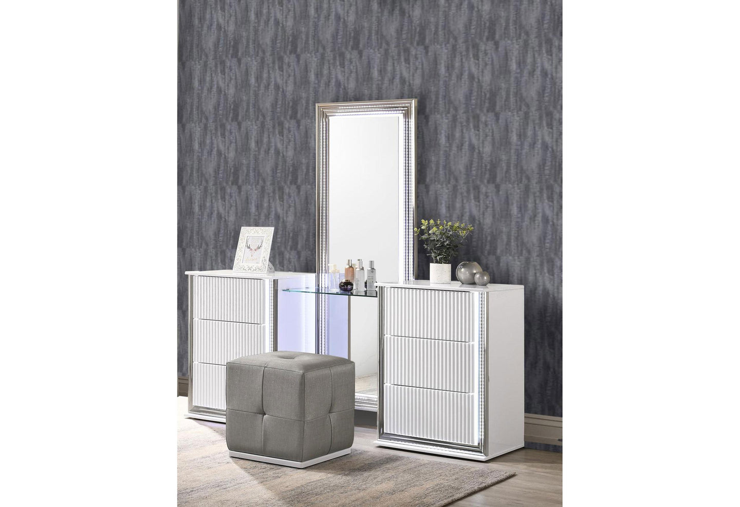 ASPEN WHITE VANITY WITH VANITY STOOL WITH LED