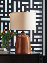 Load image into Gallery viewer, Aaleahya Table Lamp
