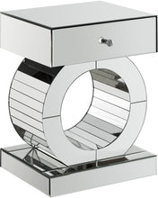 Load image into Gallery viewer, Jocelyn End Table
