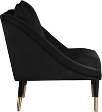 Load image into Gallery viewer, Elegante Black Velvet Accent Chair
