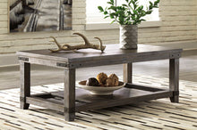 Load image into Gallery viewer, Danell Ridge Occasional Table Set
