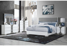 Load image into Gallery viewer, Talia White Bed Group
