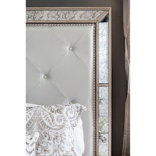 Load image into Gallery viewer, Loraine Queen Bedroom Set
