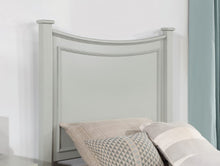 Load image into Gallery viewer, Lycorida 4 Pc Bedroom Set
