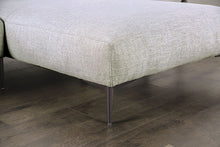 Load image into Gallery viewer, Paderborn Sectional, Right Chaise
