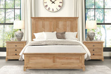 Load image into Gallery viewer, McHenry Queen Bedroom Set

